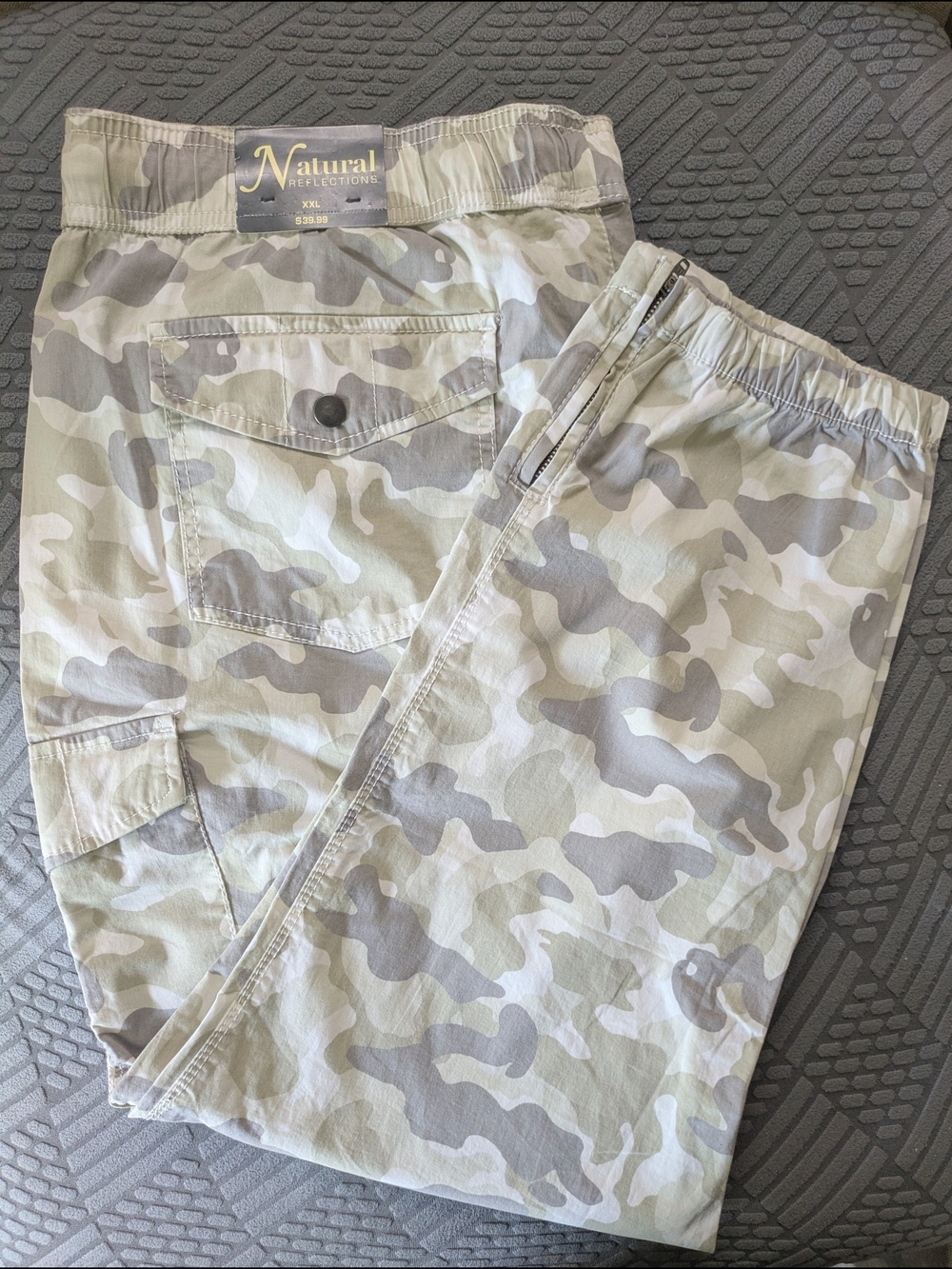 Natural Reflections Women's Camouflage Cargo Pants Elastic Tie String Waist NWT